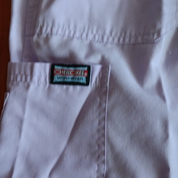 Womans Lavender  scrub/Pants - Picture 5 of 10